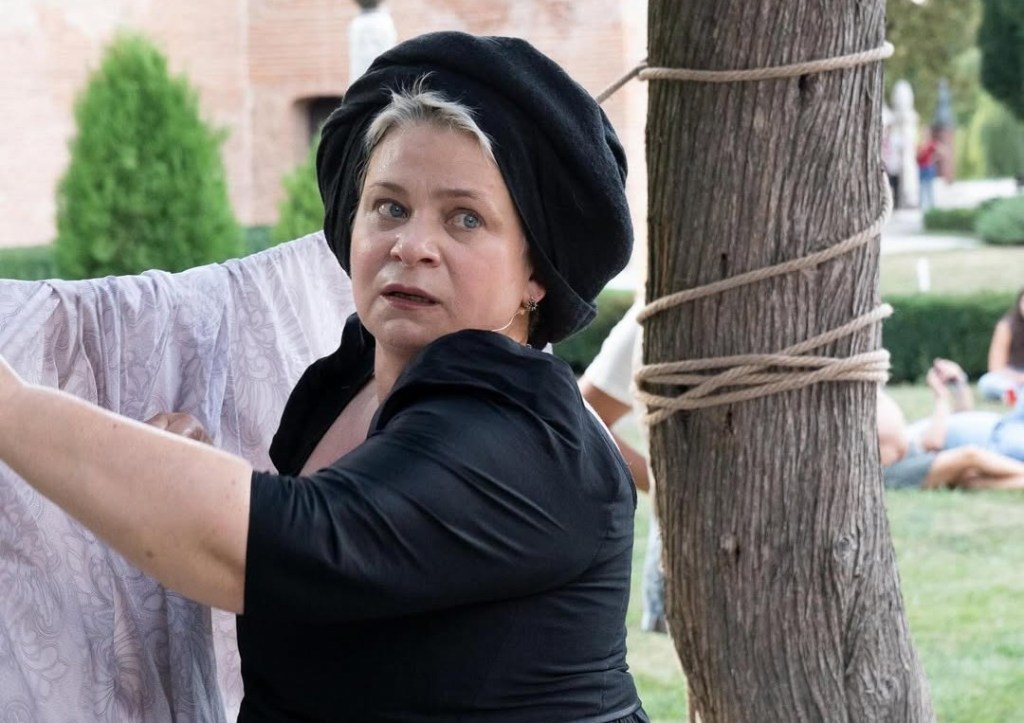 Ce nu s-a spus despre Desdemona. Spectacolul Ancăi Sigartău, „Batista Desdemonei”, pleacă în turneu prin țară și la Chișinău