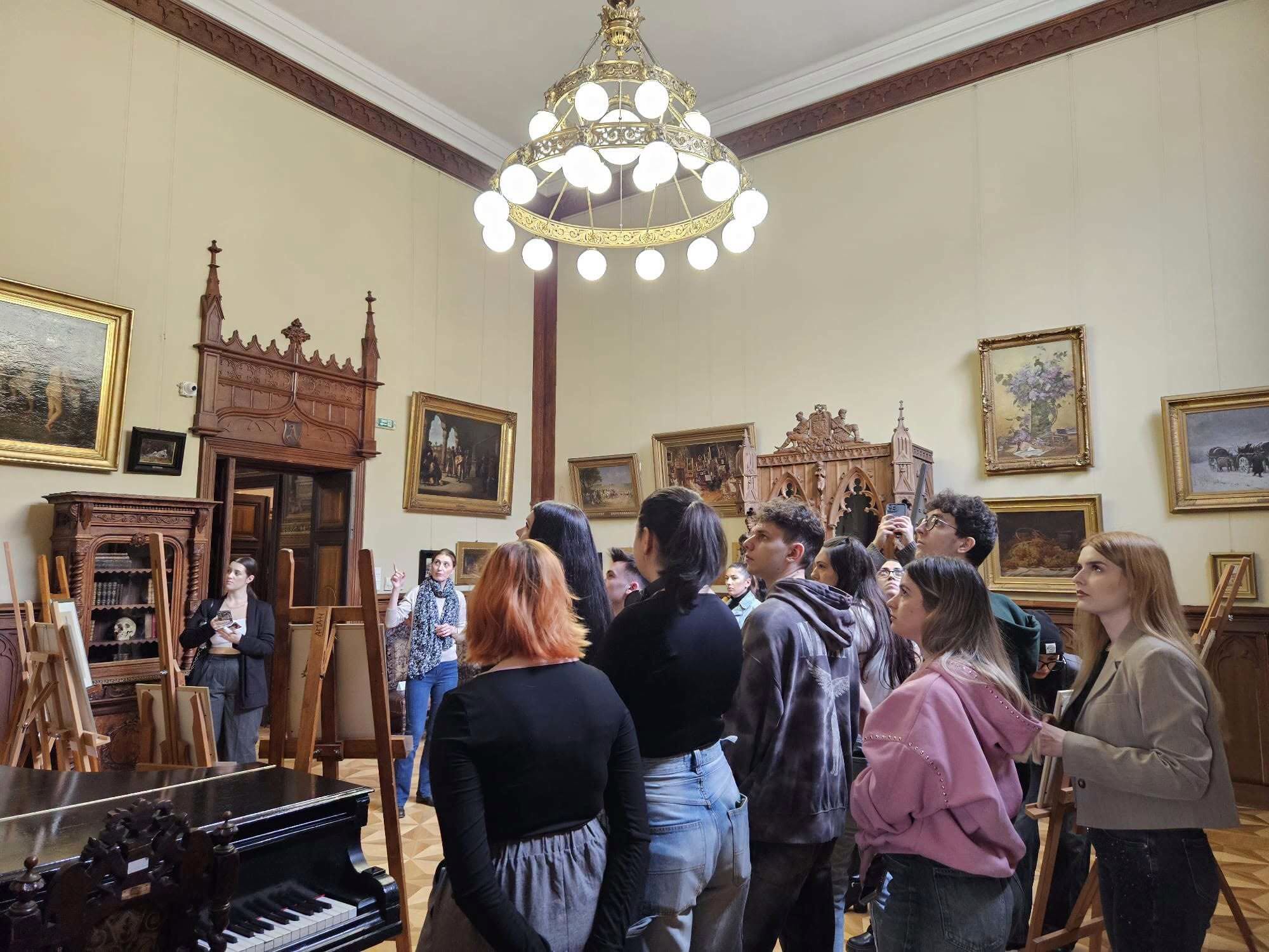 Unde ieșim în București, în săptămâna 17-23 august. Activități pentru copii și expoziții la muzeele PMB