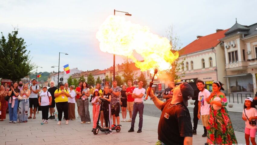 Festivalul Internațional de Teatru Turda, ediția a XI-a: s-au deschis înscrierile pentru teatre, universități și artiști străini