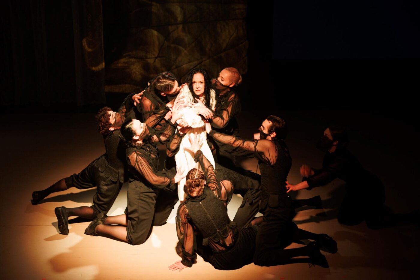 Teatrul de Stat Constanța vine la FNT cu „Livada de vișini” a lui Andrei Măjeri și „Orlando” de Sarah Ruhl